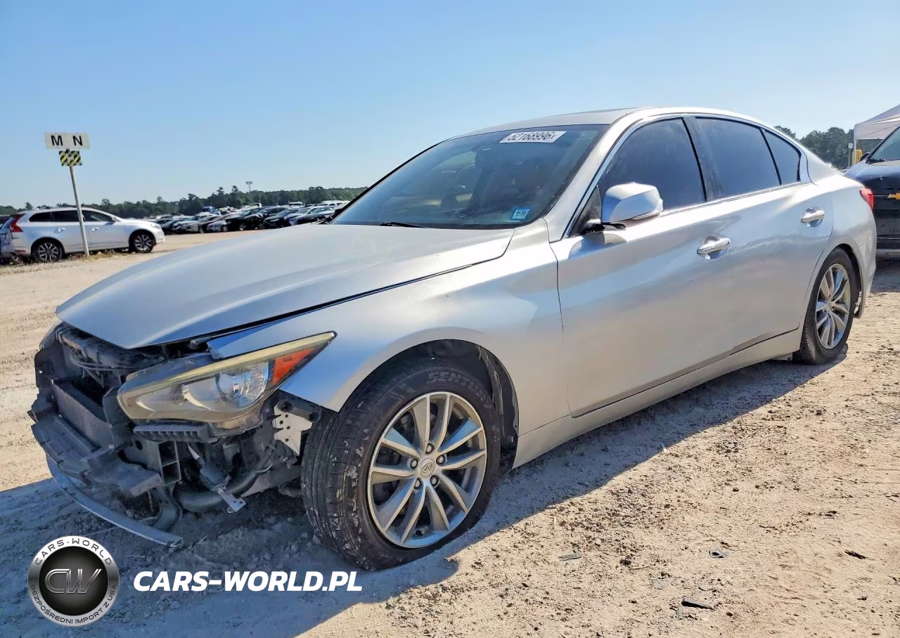 INFINITI Q50 BASE