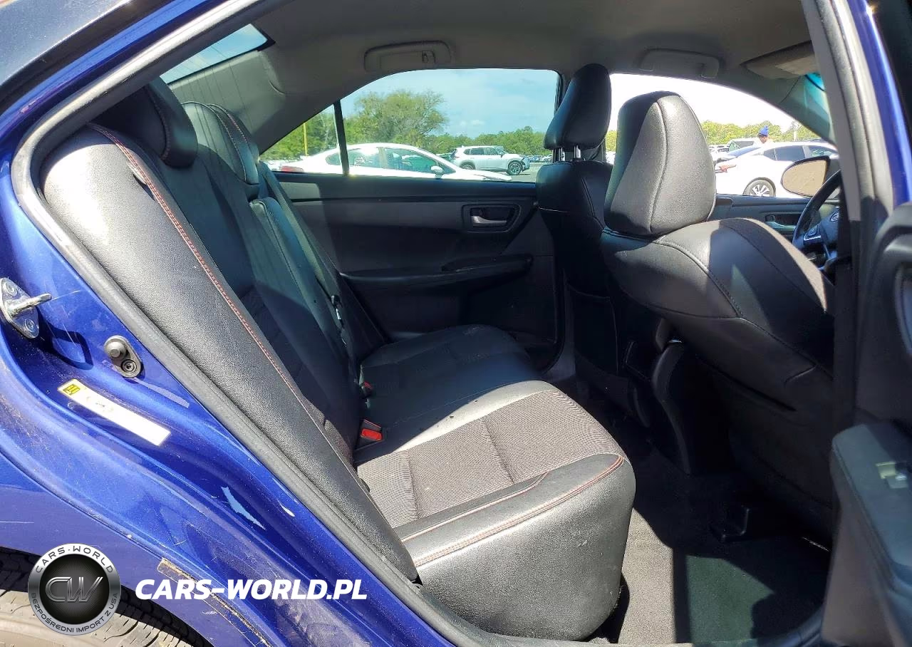 2016 Toyota Camry Se VIN:4T1BF1FK8GU594440 - 10