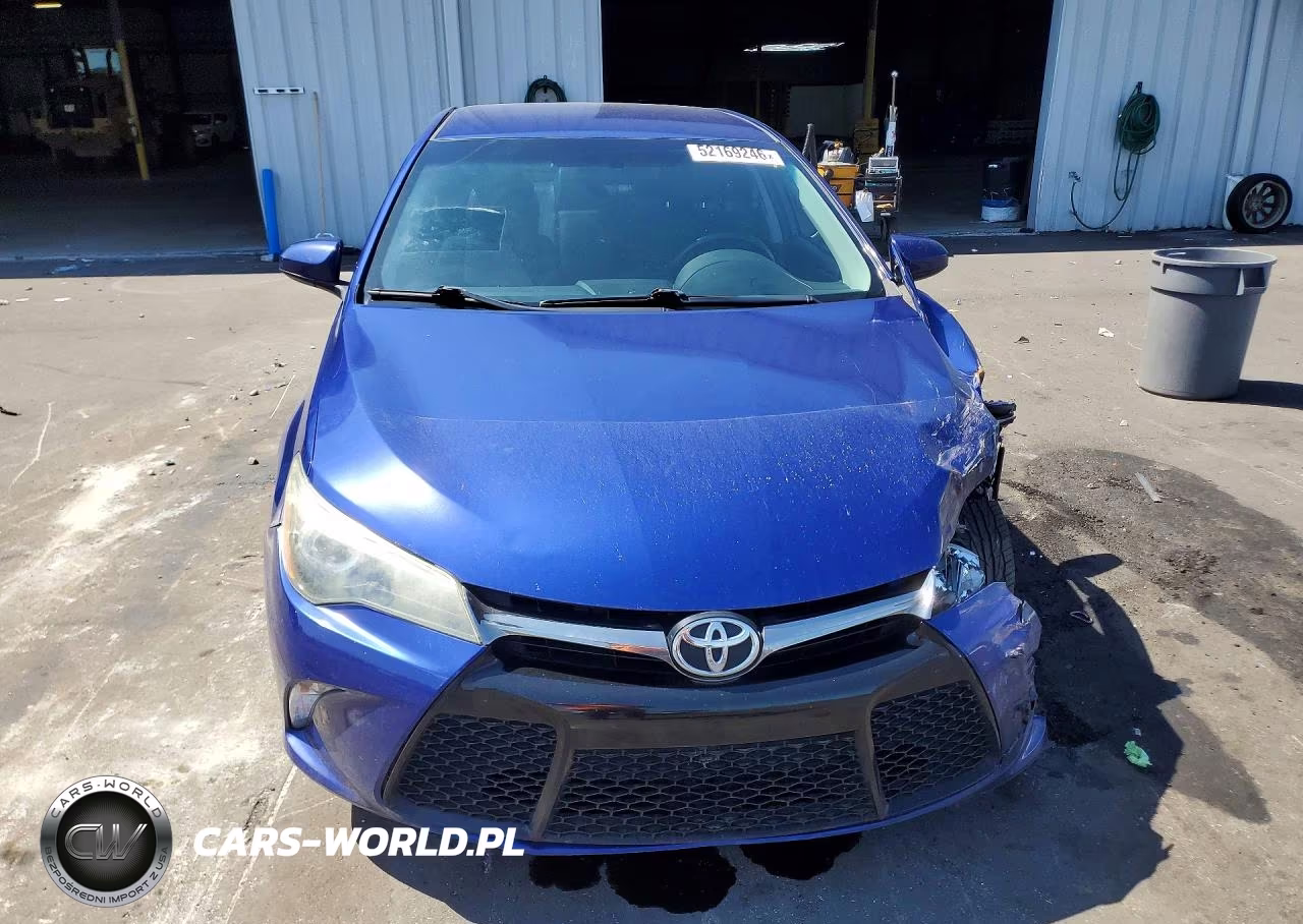 2016 Toyota Camry Se VIN:4T1BF1FK8GU594440 - 5