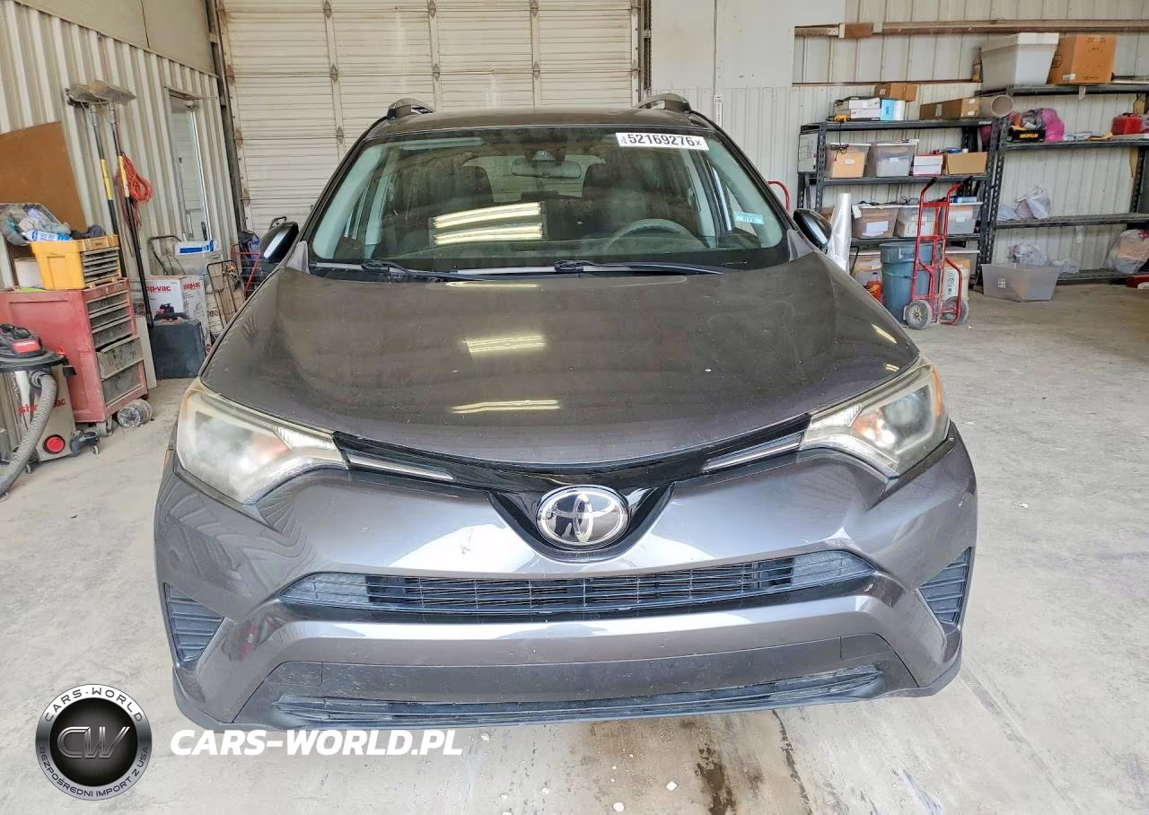 2017 Toyota Rav4 Le VIN:JTMZFREVXHJ105360 - 5