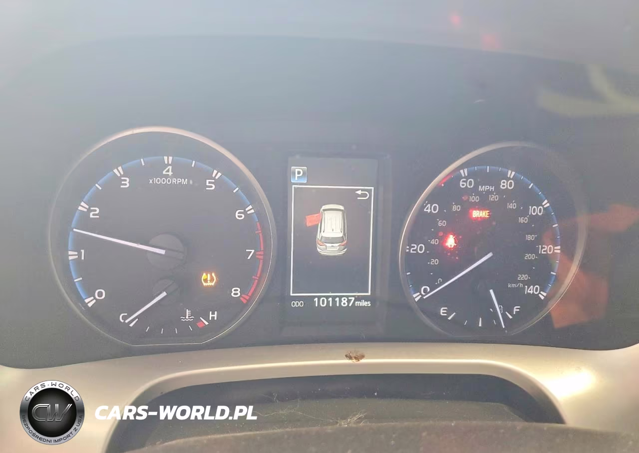 2017 Toyota Rav4 Le VIN:JTMZFREVXHJ105360 - 9