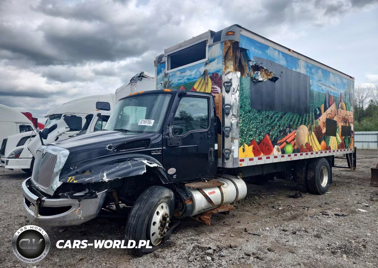 2020 International Mv607 - Box Truck