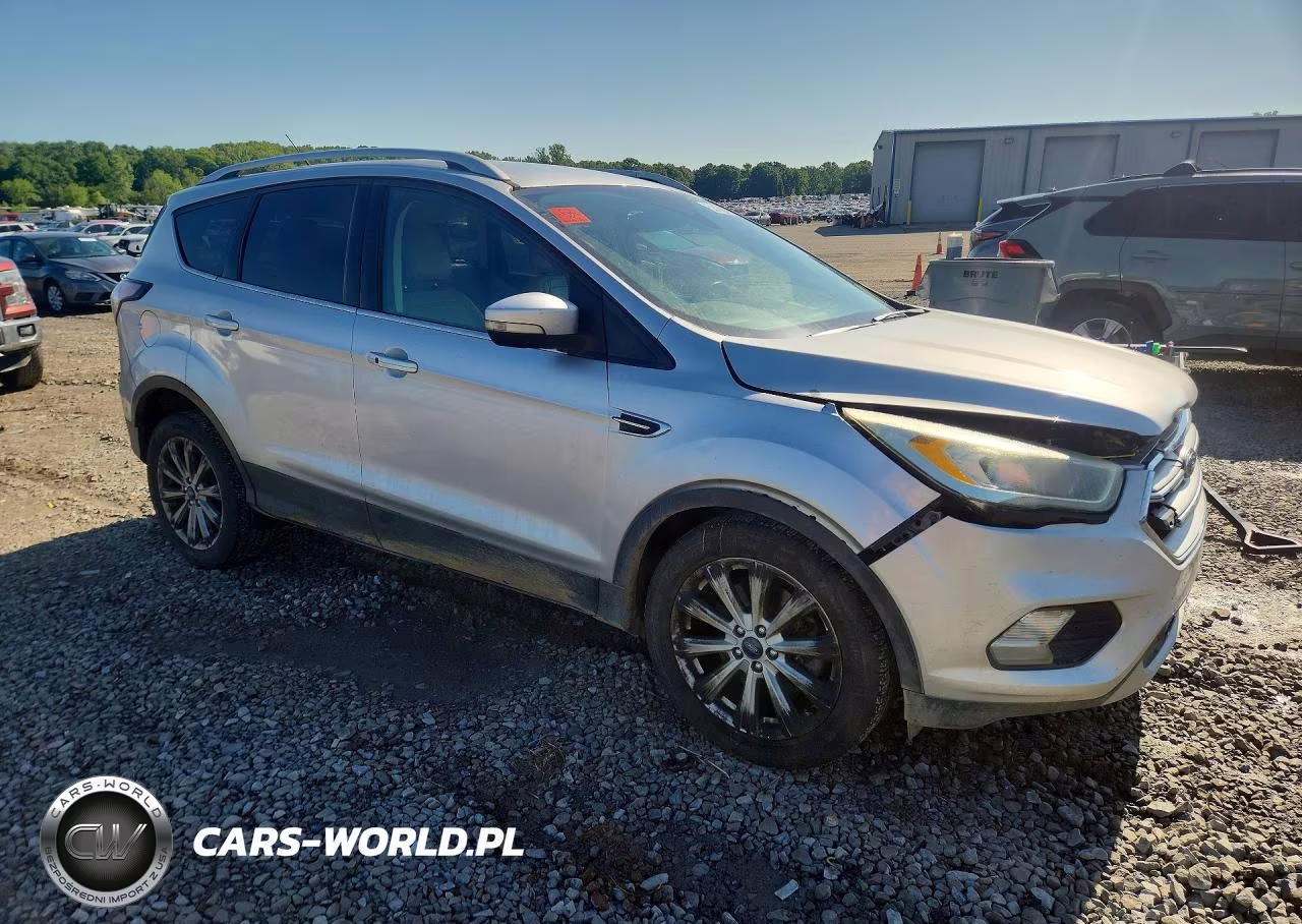 2017 Ford Escape Titanium VIN:1FMCU0J94HUC12821 - 4
