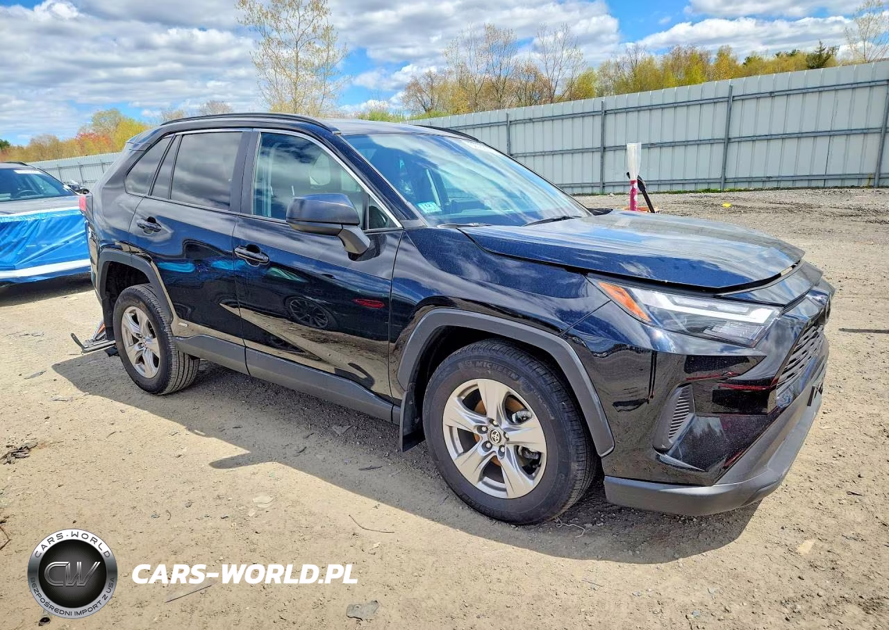 2025 Toyota Rav4 Le VIN:2T3LWRFV1SW256472 - 4