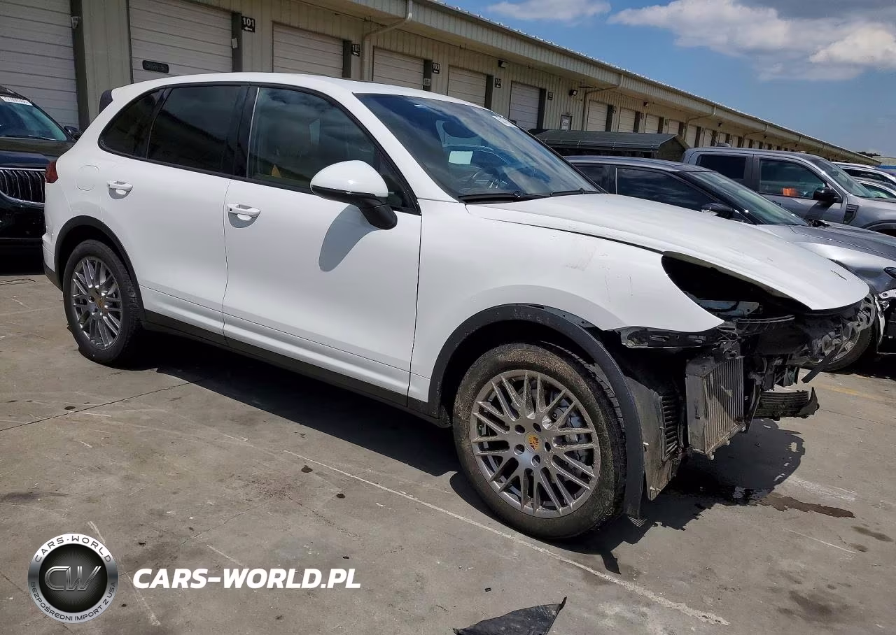 2018 Porsche Cayenne S VIN:WP1AB2A23JLA60847 - 4