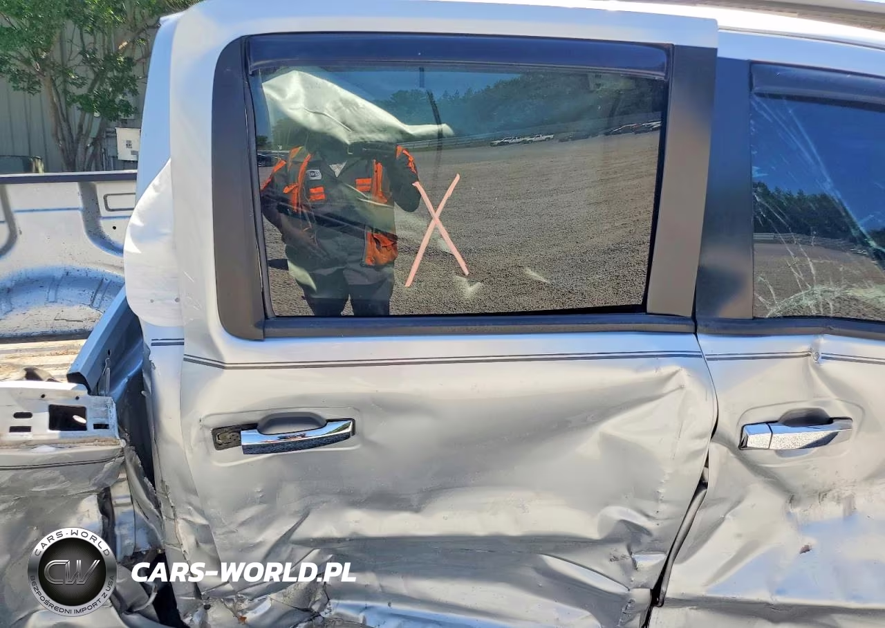 2019 Nissan Titan Sv VIN:1N6AA1EK5KN512681 - 10