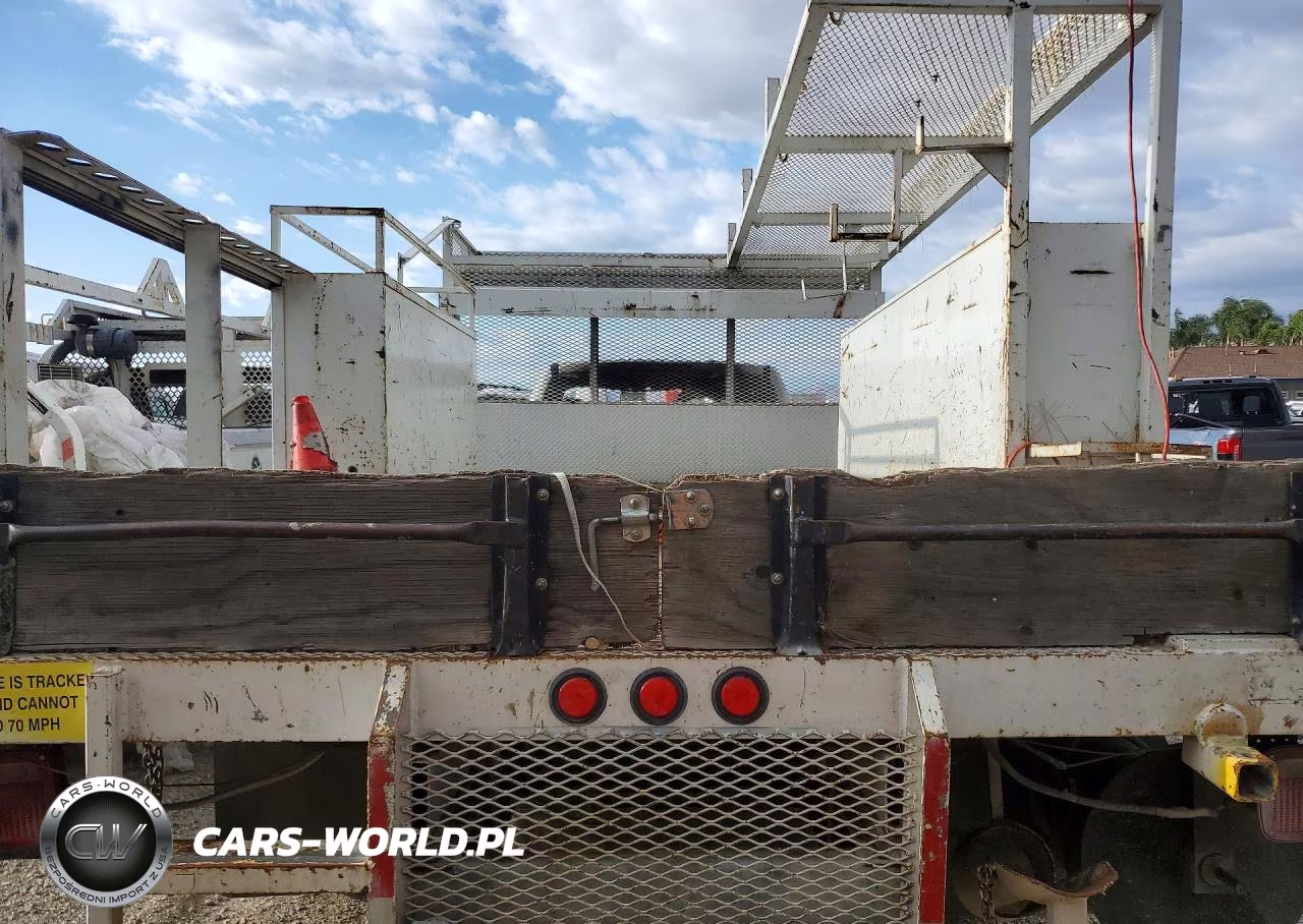 2019 Ford F550 Super - Delivery Truck VIN:1FDUF5GY3KEG13594 - 6