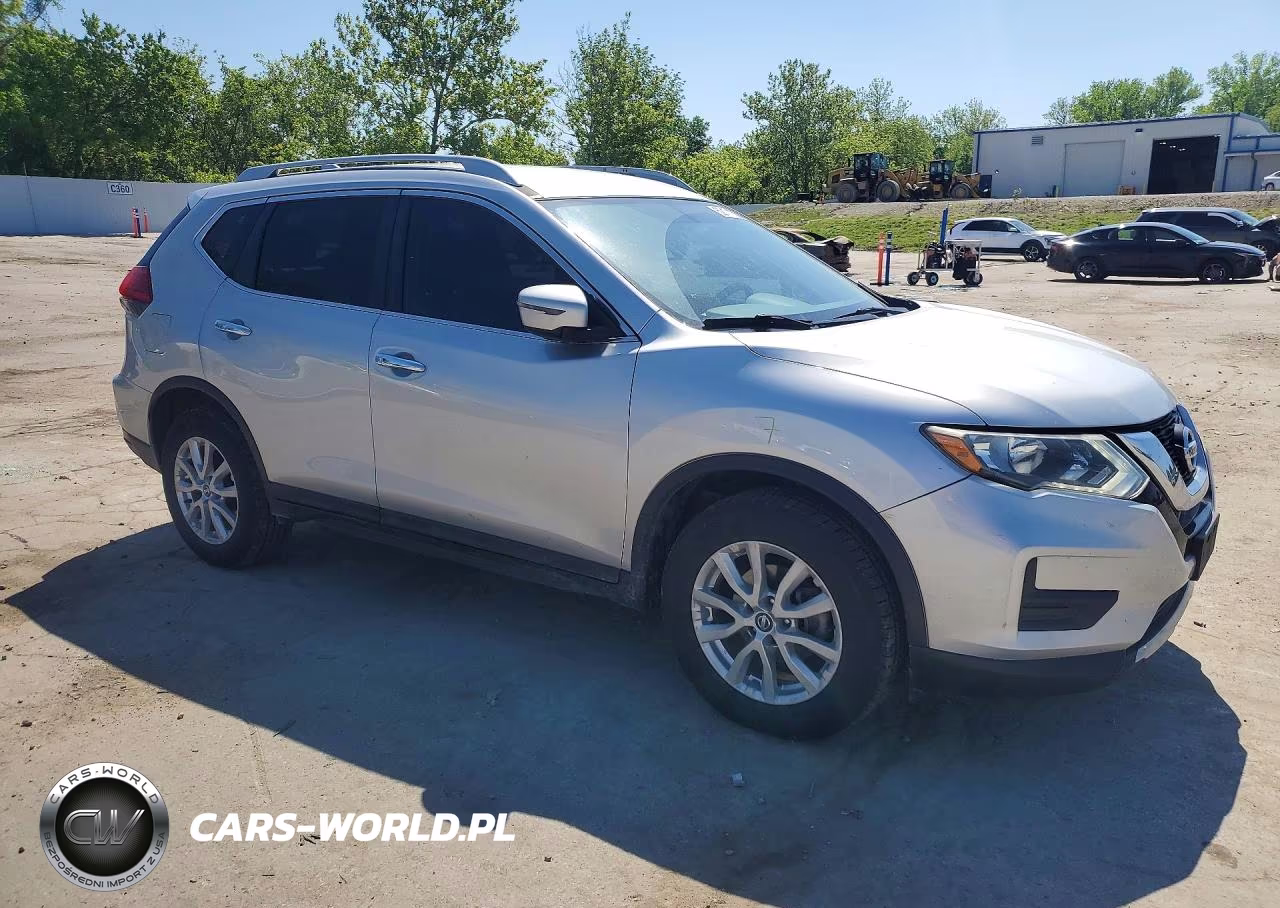 2017 Nissan Rogue Sv VIN:5N1AT2MT8HC824006 - 4
