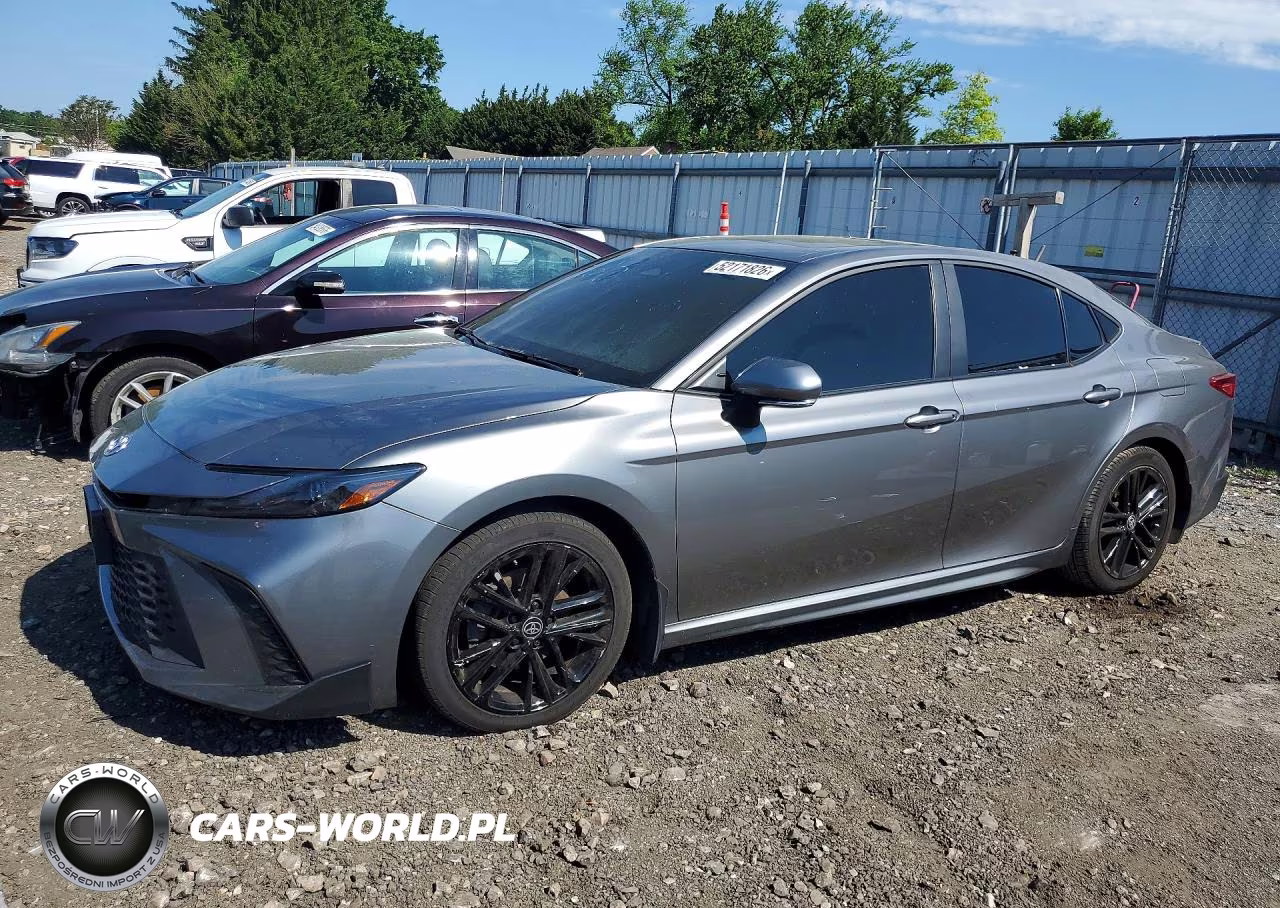 2025 Toyt Camry Se – zdjęcie 1 z 12