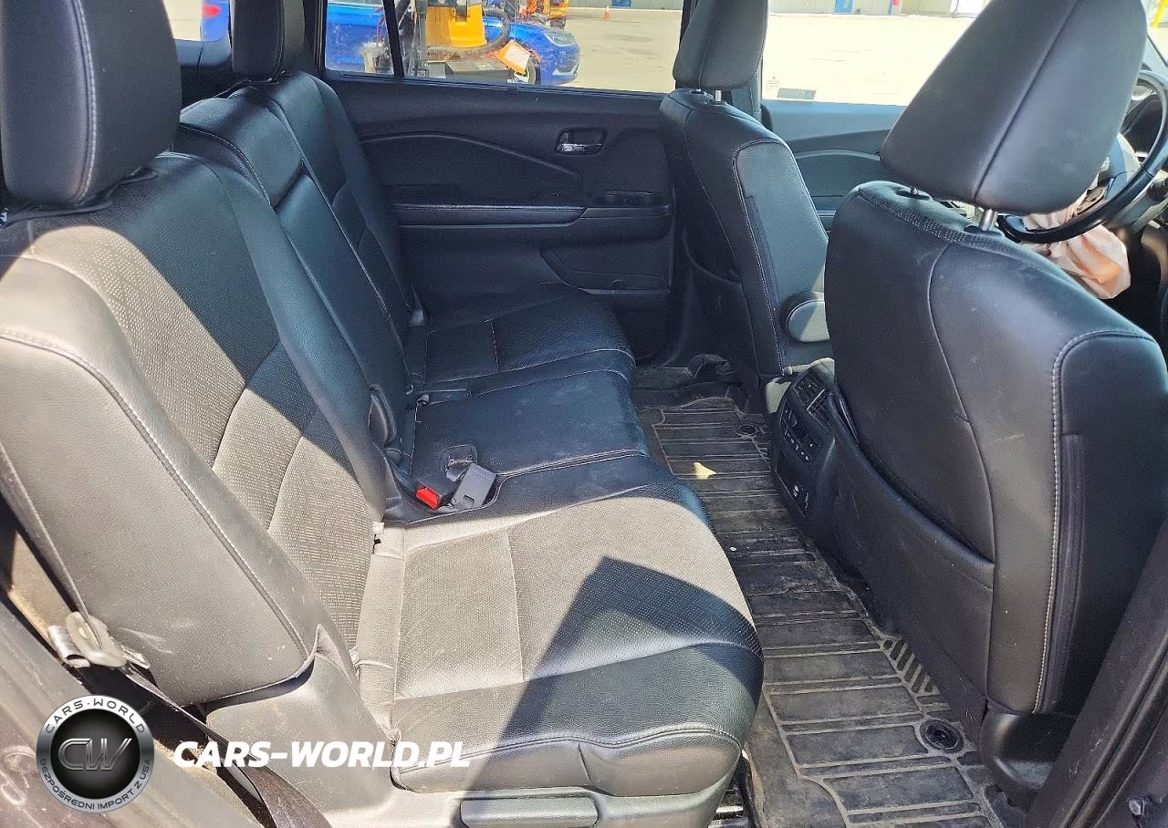 2019 Honda Passport Elite VIN:5FNYF8H0XKB011208 - 10