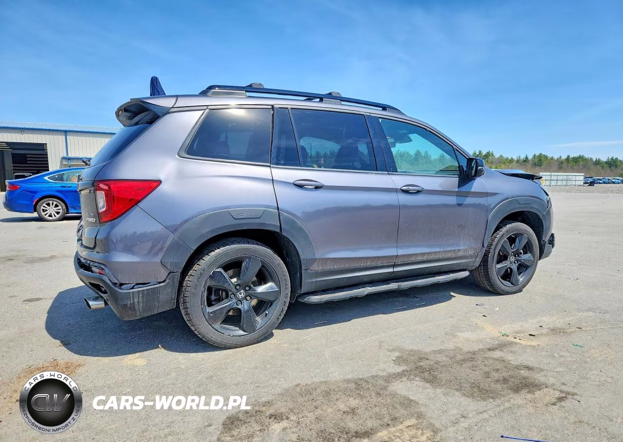 2019 Honda Passport Elite VIN:5FNYF8H0XKB011208 - 3