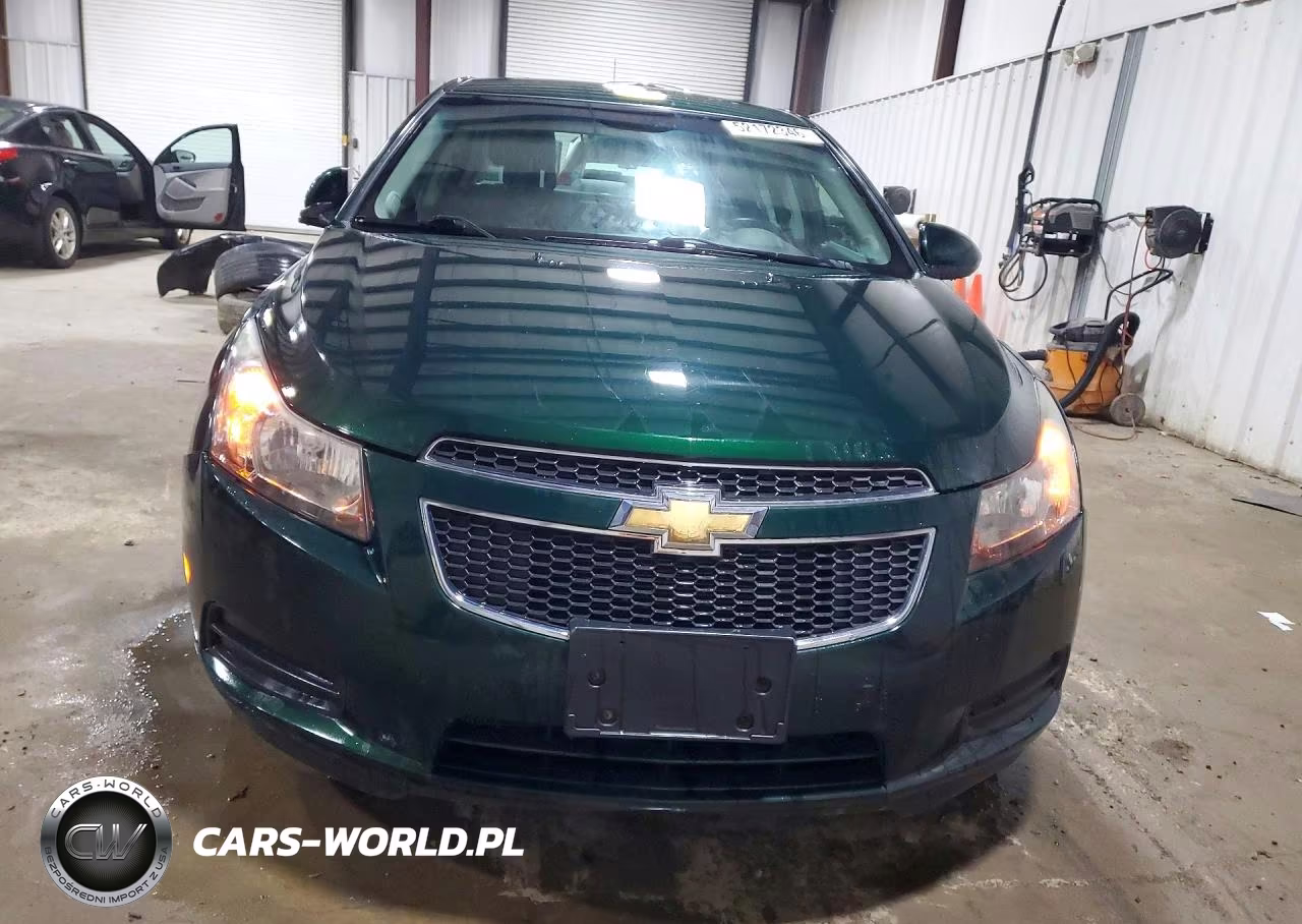 2014 Chevrolet Cruze Lt VIN:1G1PC5SB1E7445792 - 5