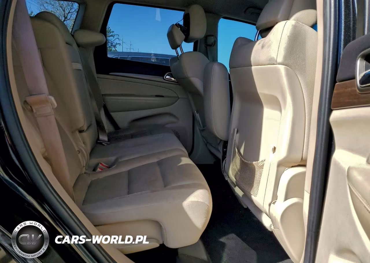 2015 Jeep Grand Cherokee Laredo VIN:1C4RJFAG1FC871175 - 11