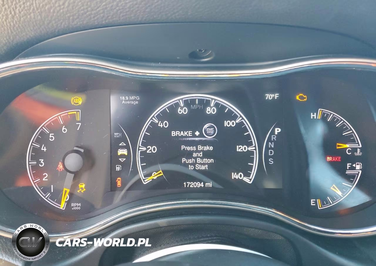 2015 Jeep Grand Cherokee Laredo VIN:1C4RJFAG1FC871175 - 9