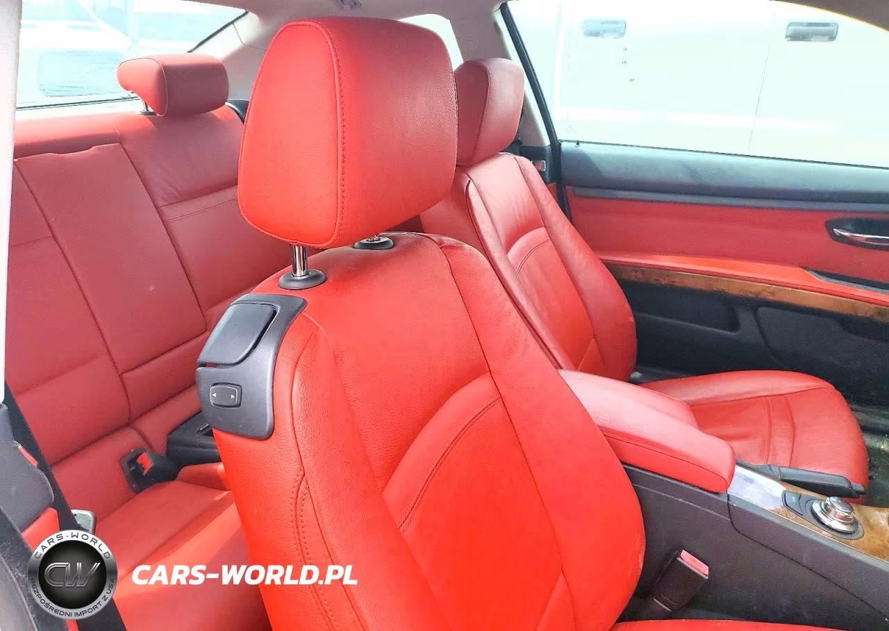 2007 BMW 328 Xi VIN:WBAWC33587PD08075 - 10