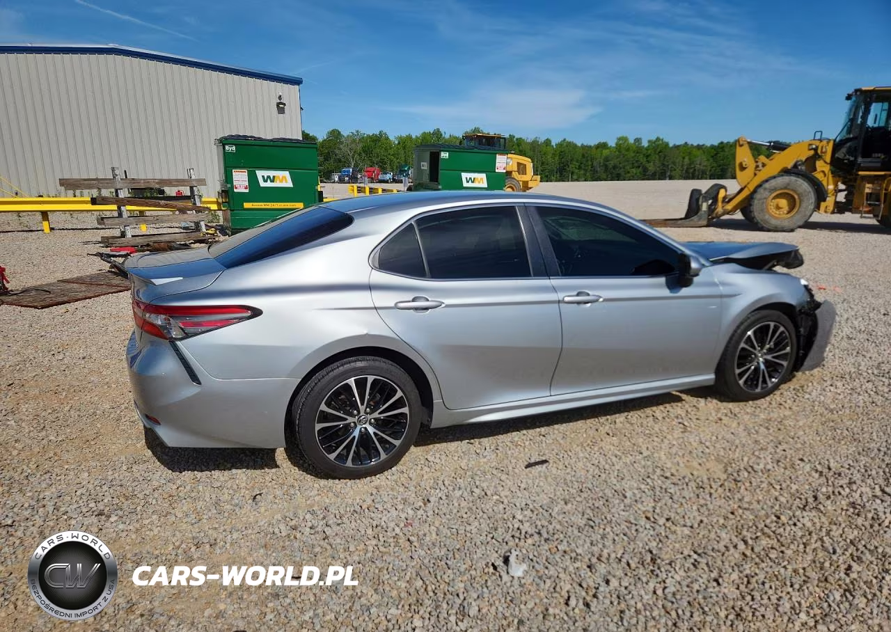 2018 Toyota Camry Se VIN:JTNB11HK9J3021314 - 3