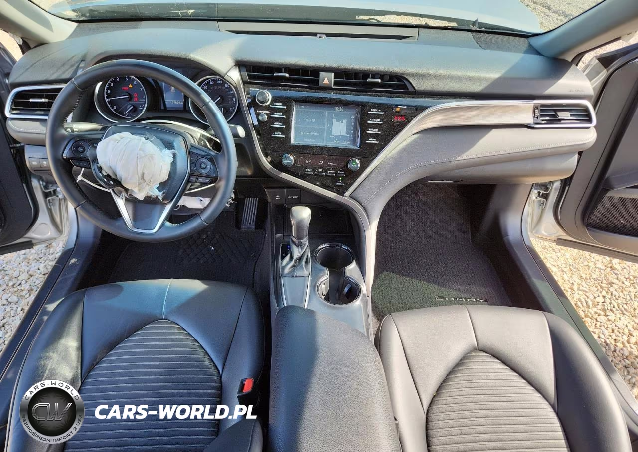 2018 Toyota Camry Se VIN:JTNB11HK9J3021314 - 8