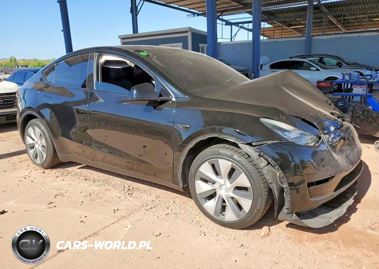 2021 Tesla Model Y VIN:5YJYGDEE5MF297476 - 4