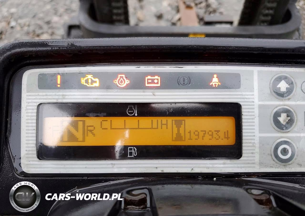 2016 Unicarriers Forklift VIN:CP1F29W23122 - 8