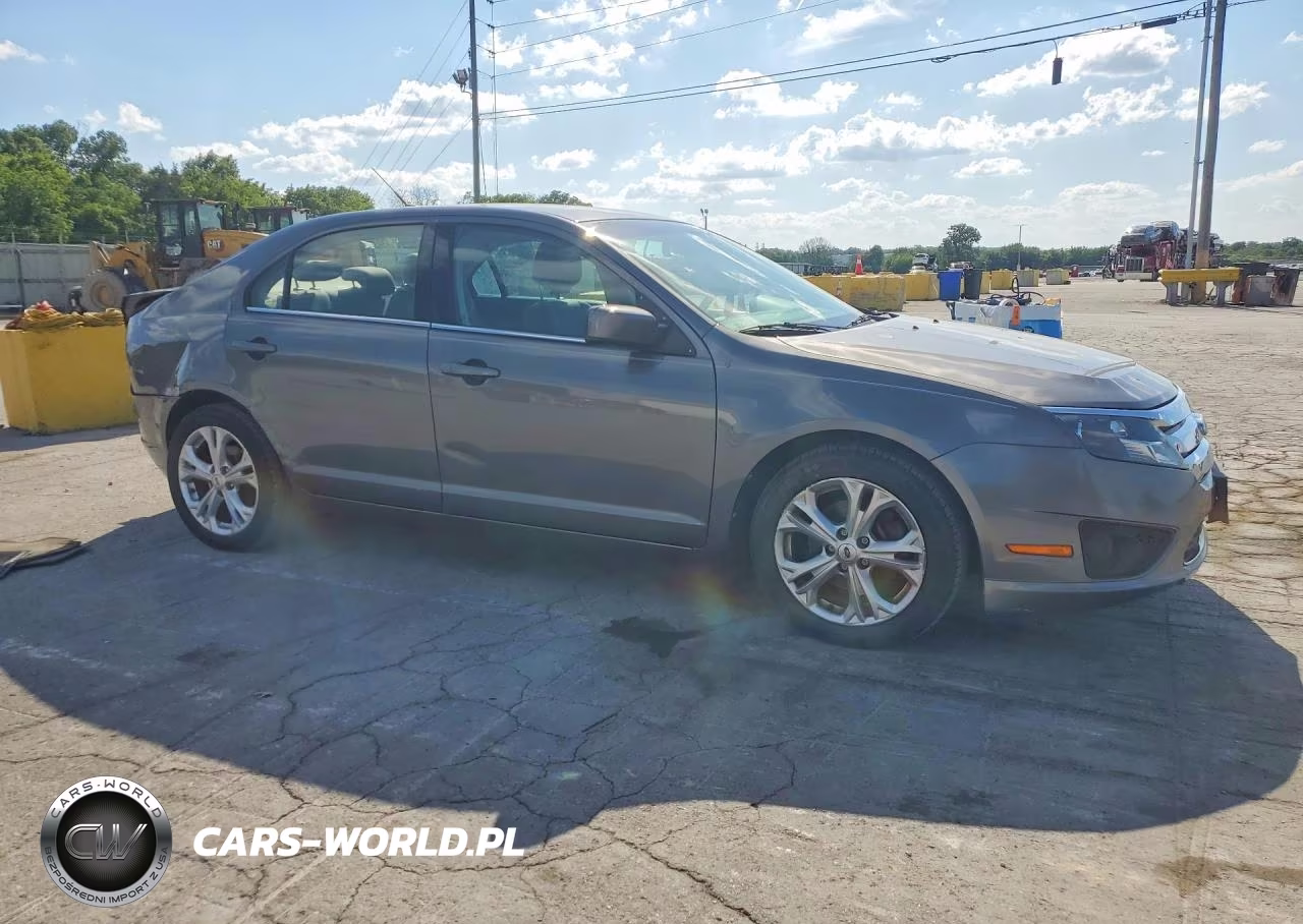 2012 Ford Fusion Se VIN:3FAHP0HA6CR401381 - 4