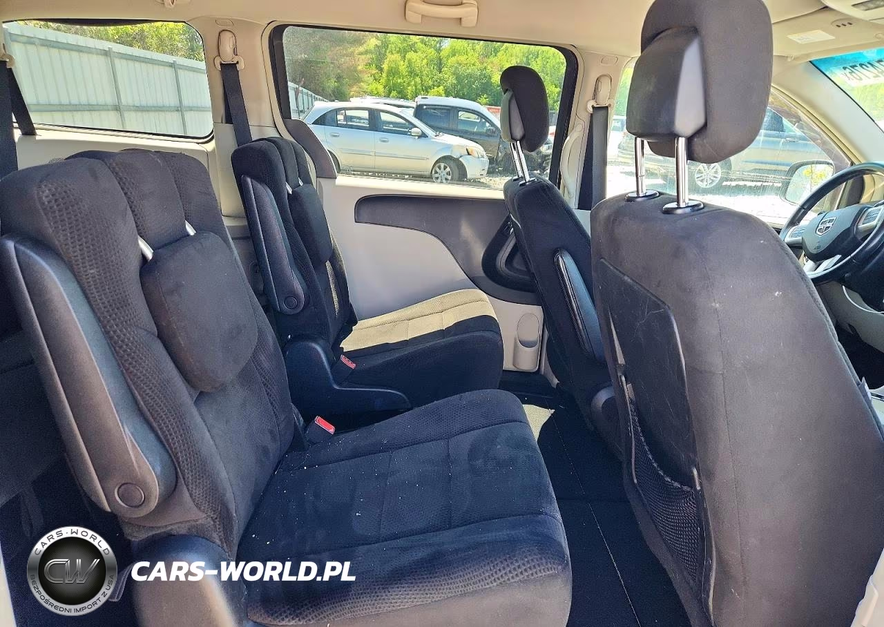 2012 Dodge Grand Caravan Crew VIN:2C4RDGDG8CR377617 - 11