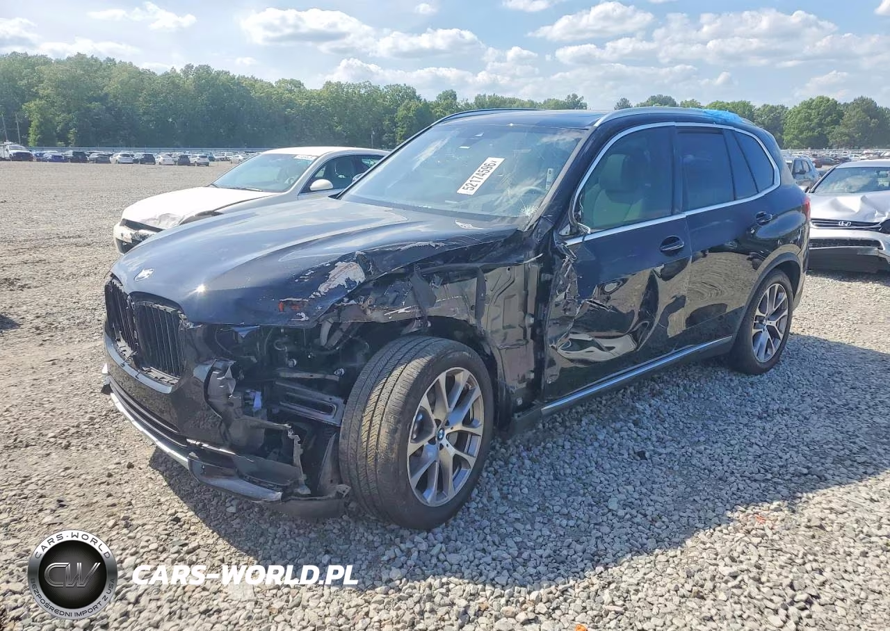 2022 BMW X5 xDrive40I – zdjęcie 1 z 13