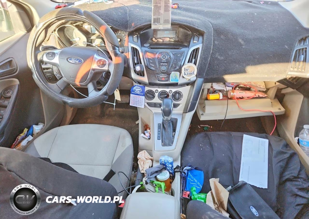 2012 Ford Focus Se VIN:1FAHP3F23CL470170 - 8