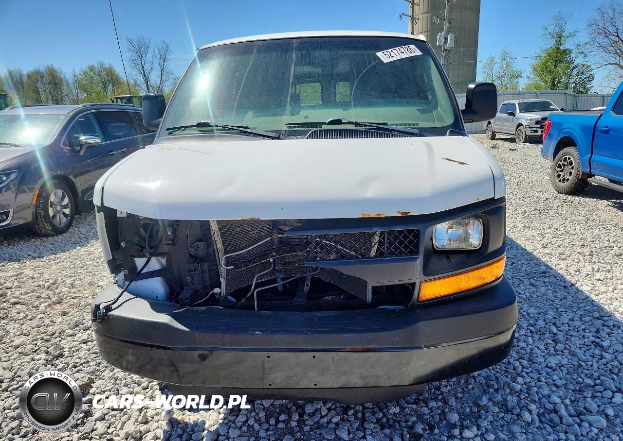 2016 Chevrolet Express G2500 VIN:1GCWGAFF2G1252862 - 5