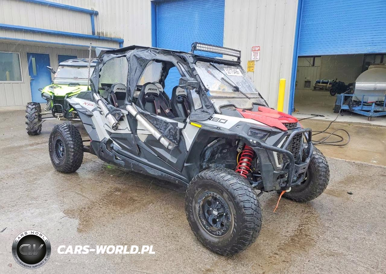 2021 Pol Rzr