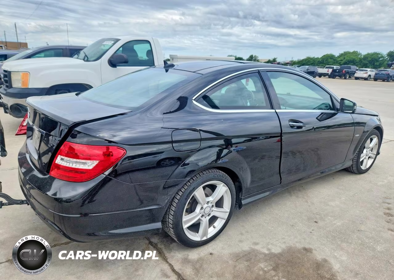 2012 Mercedes-Benz C 250 VIN:WDDGJ4HBXCF875957 - 3
