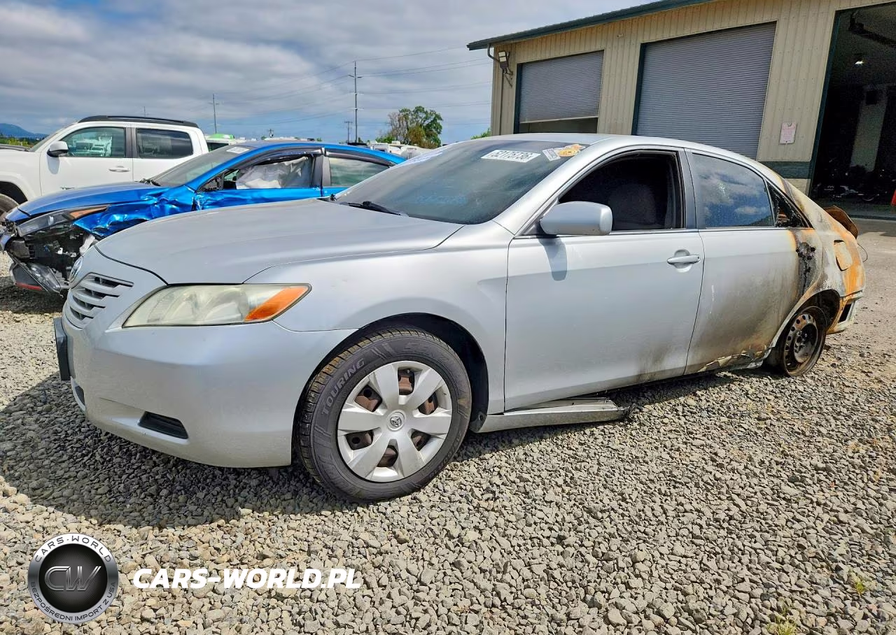 2007 Toyota Camry Le – zdjęcie 1 z 12