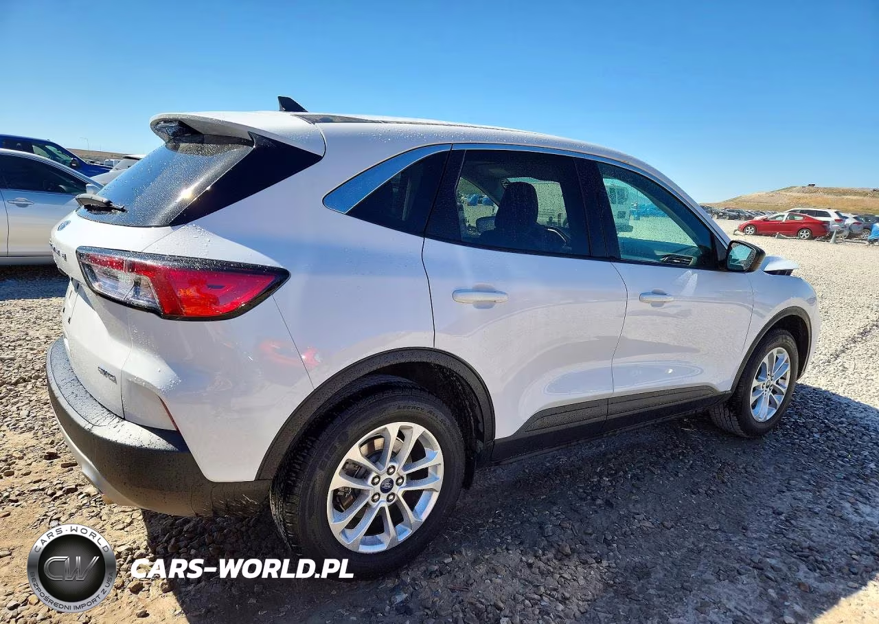 2022 Ford Escape VIN:1FMCU9G60NUB40917 - 3