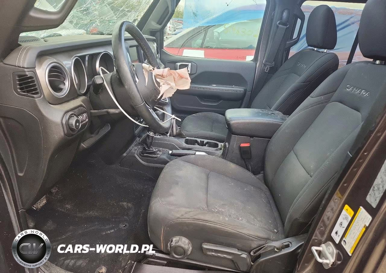 2018 Jeep Wrangler Unlimited Sahara VIN:1C4HJXEG6JW154905 - 7