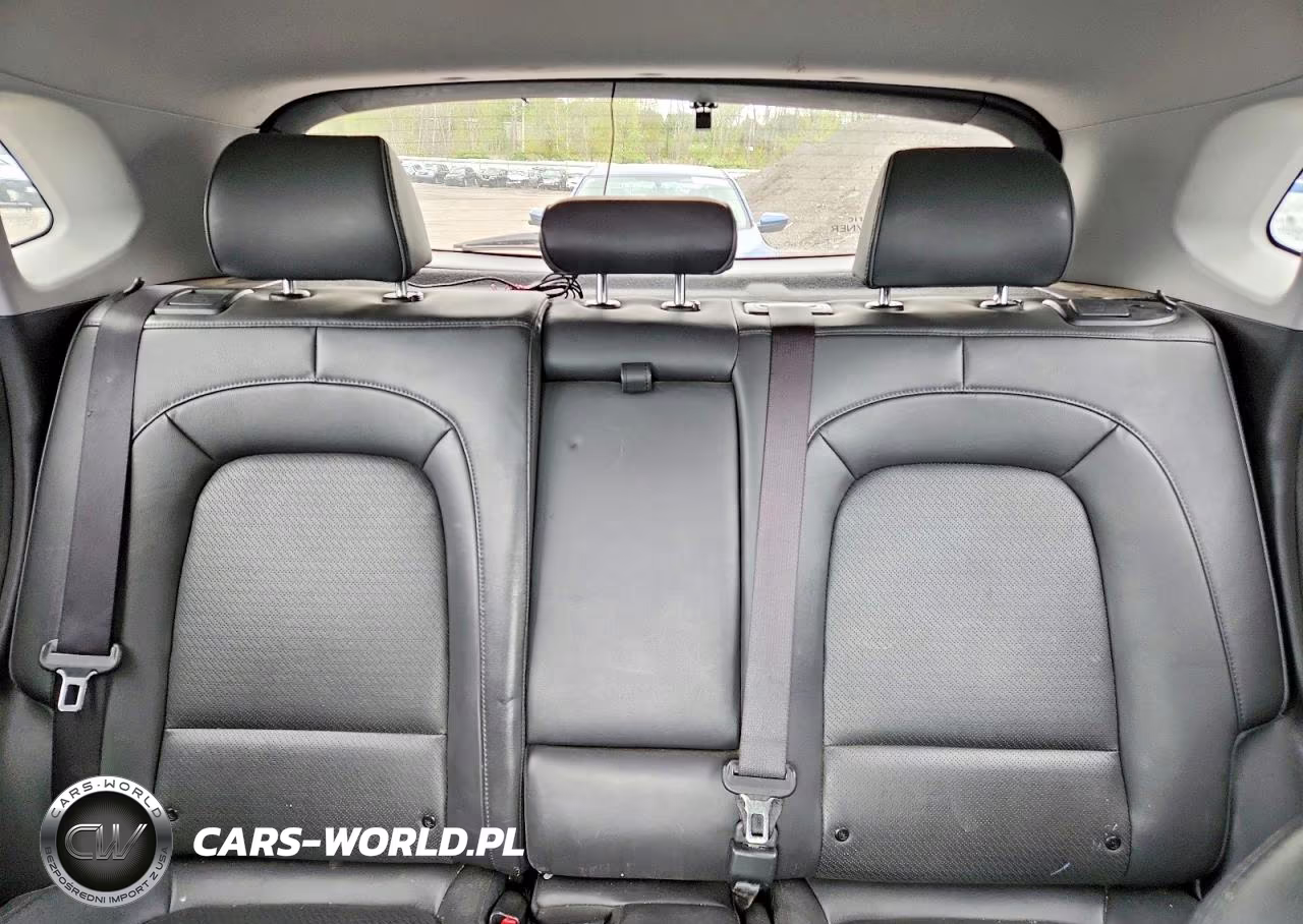 2021 Hyundai Kona Ultimate VIN:KM8K53AG3MU126905 - 10