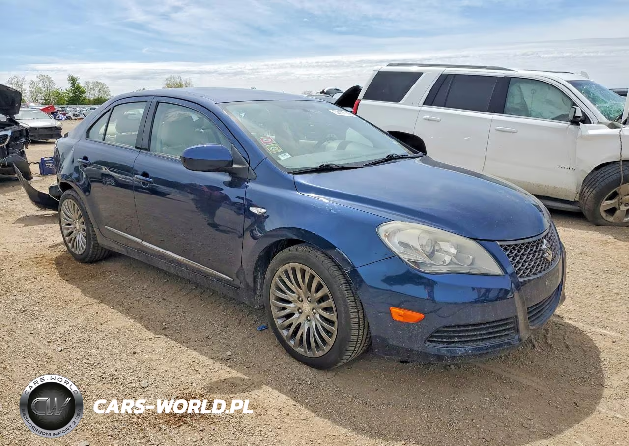 2011 Suzuki Kizashi Se VIN:JS2RF9A31B6110791 - 4