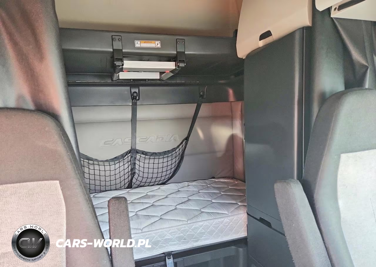 2019 Freightliner Cascadia 126 Semi Truck VIN:3AKJHHDV0KSKF7638 - 6