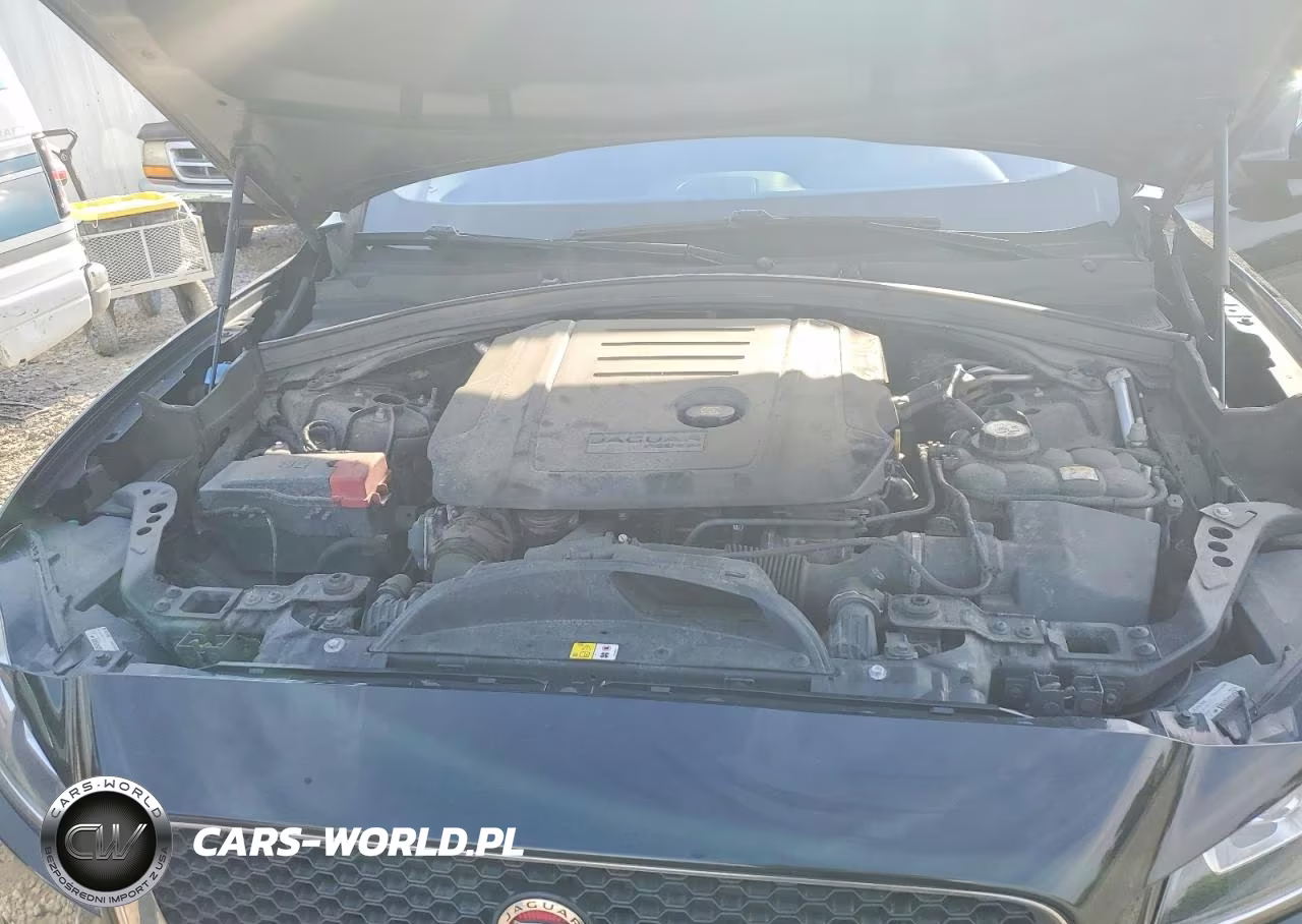 2018 Jaguar F-Pace Premium VIN:SADCJ2FN4JA276383 - 12