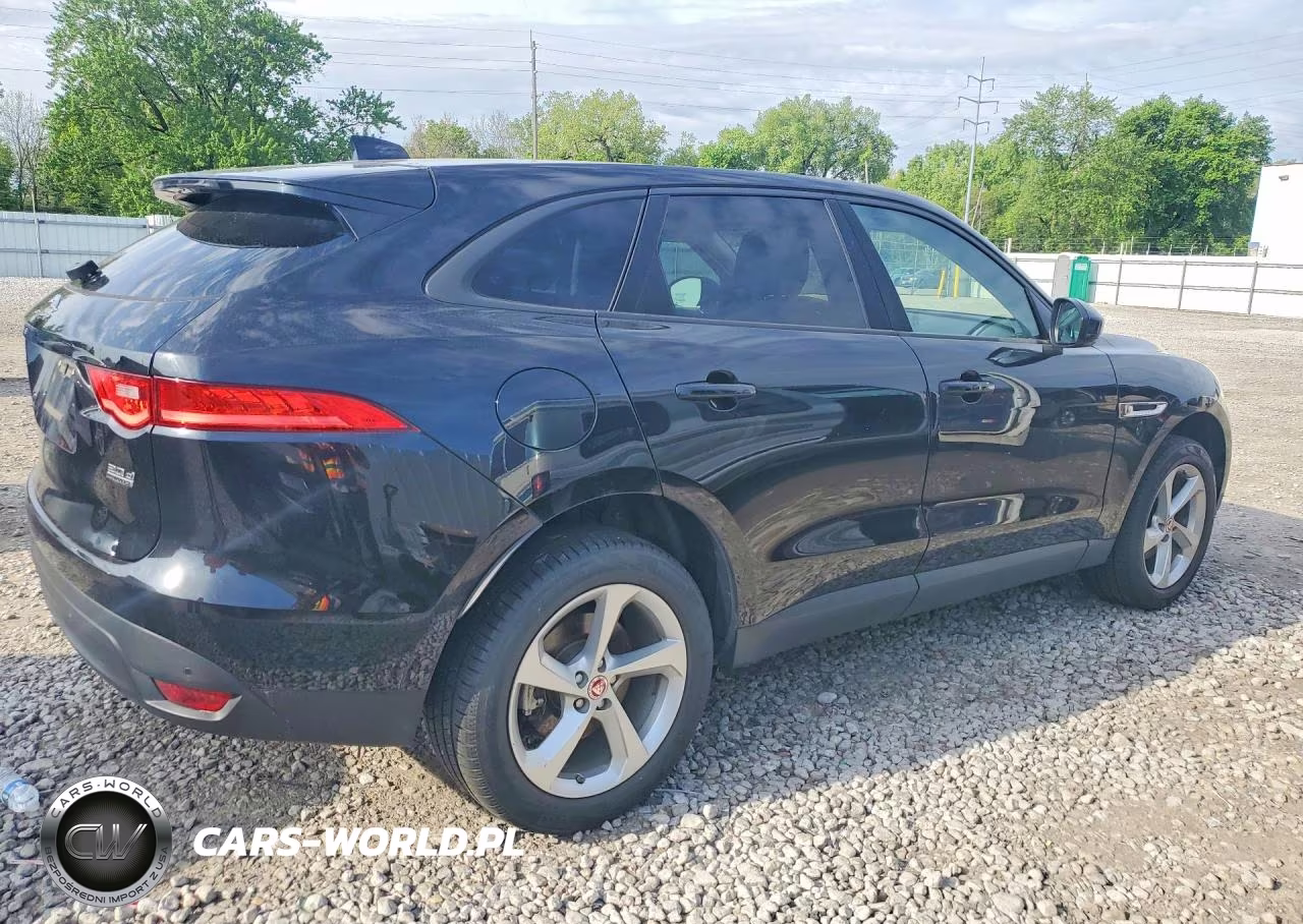 2018 Jaguar F-Pace Premium VIN:SADCJ2FN4JA276383 - 3