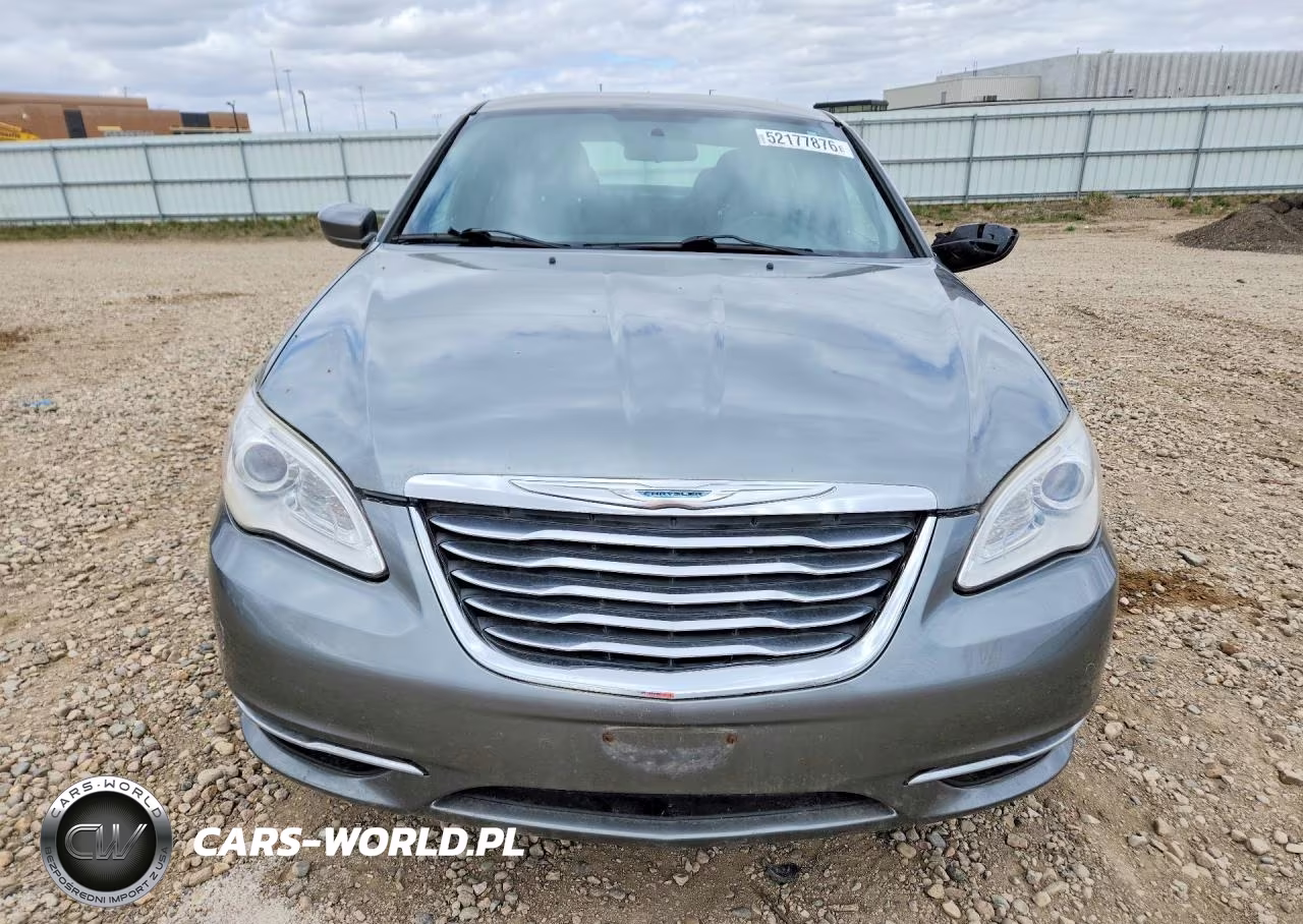 2013 Chrysler 200 Touring VIN:1C3CCBBB3DN715057 - 5