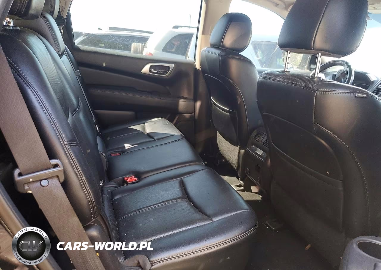 2017 Nissan Pathfinder Platinum VIN:5N1DR2MM2HC676598 - 11