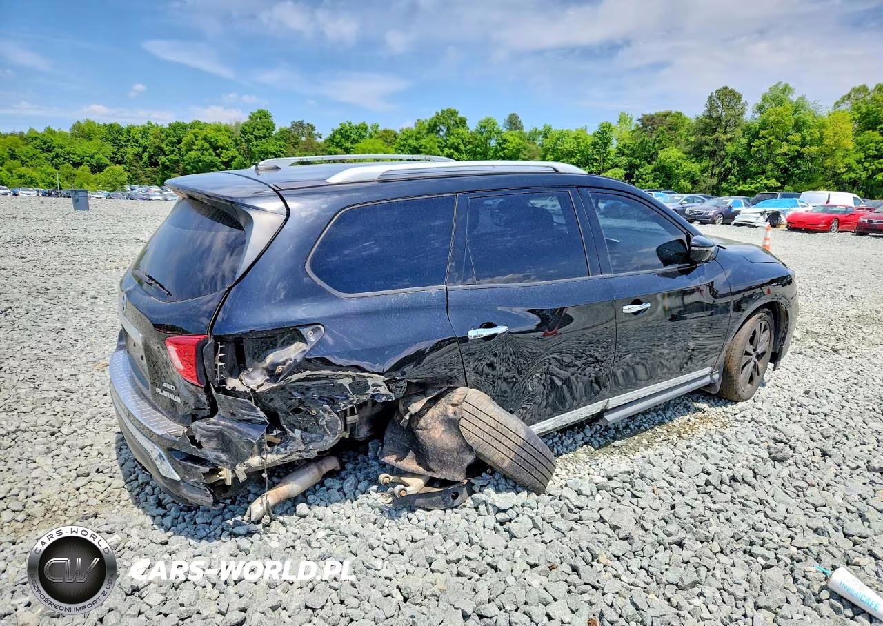 2017 Nissan Pathfinder Platinum VIN:5N1DR2MM2HC676598 - 3