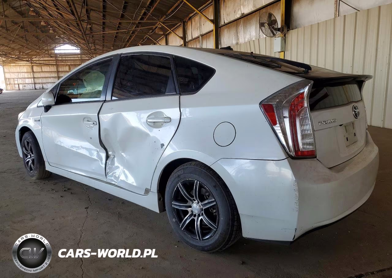 2013 Toyota Prius Three VIN:JTDKN3DU9D5571374 - 2