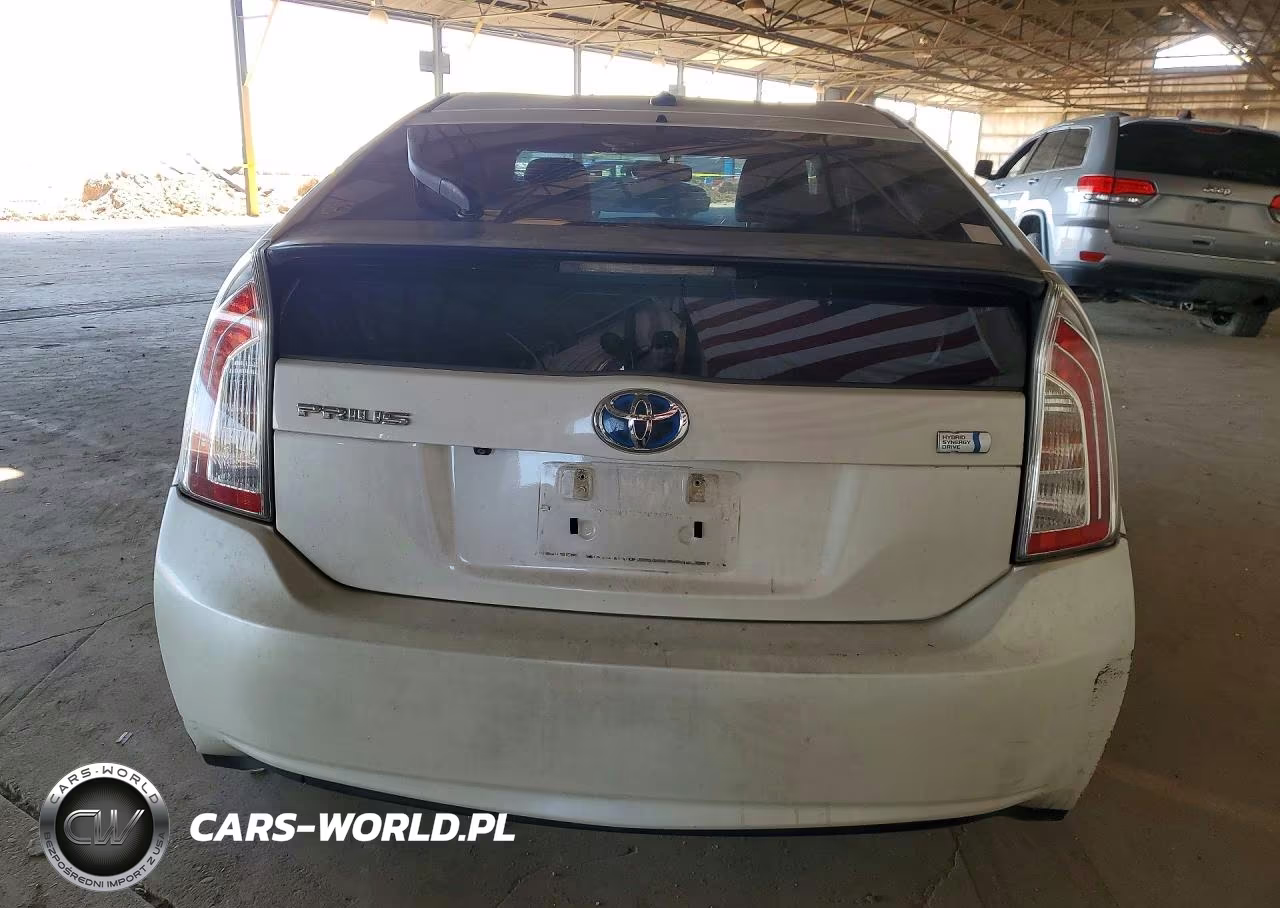 2013 Toyota Prius Three VIN:JTDKN3DU9D5571374 - 6
