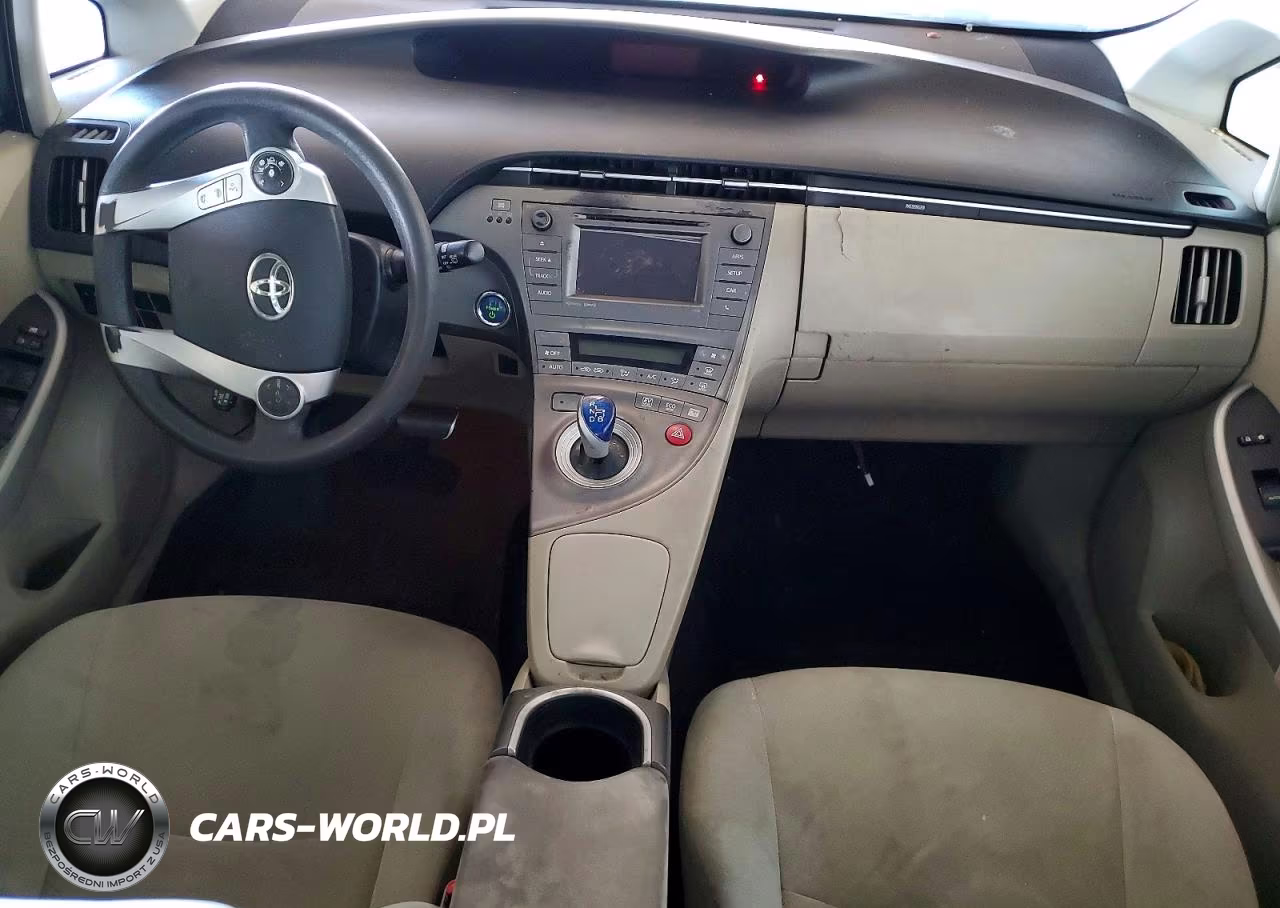 2013 Toyota Prius Three VIN:JTDKN3DU9D5571374 - 8