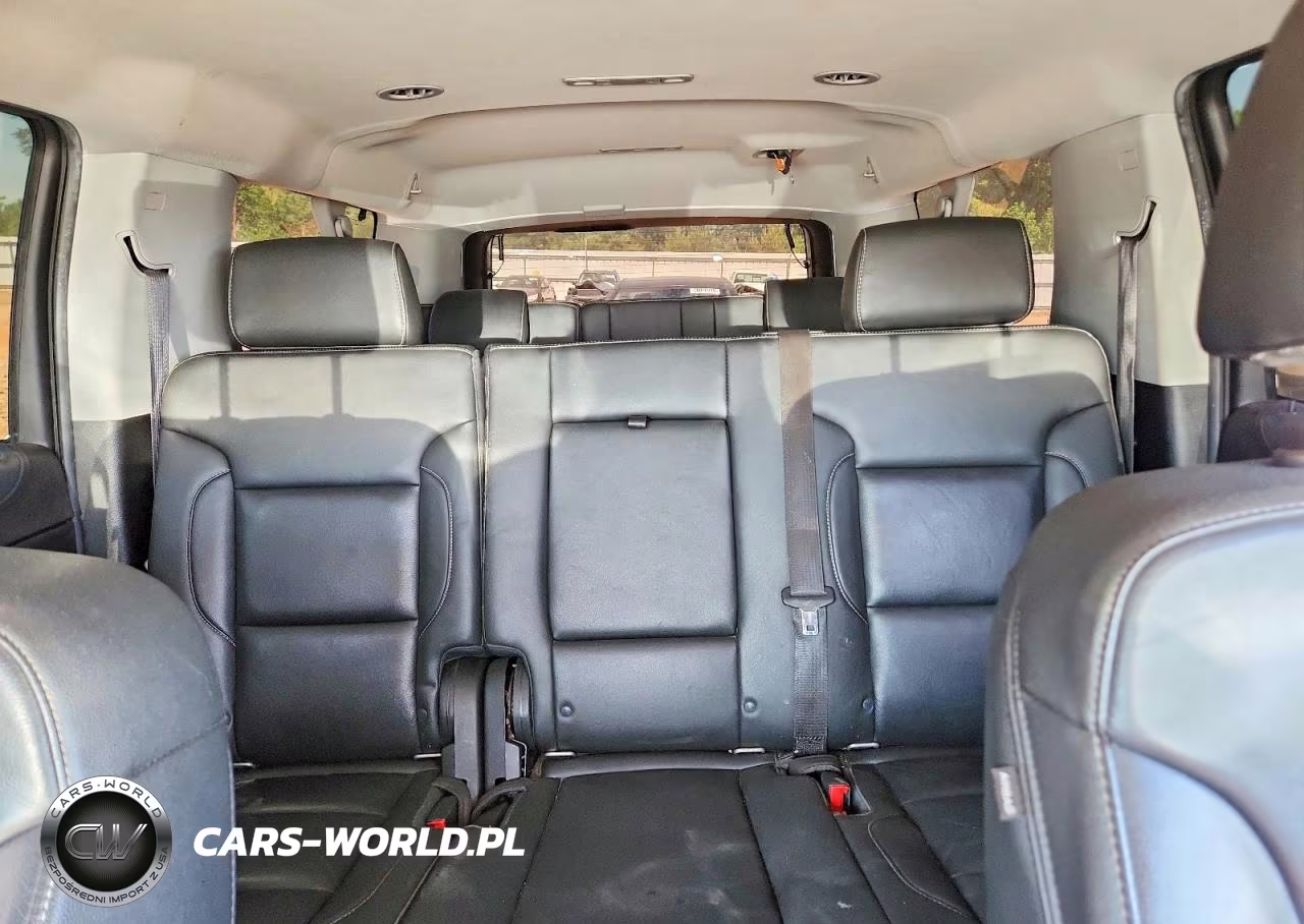 2018 Chevrolet Suburban K1500 Lt VIN:1GNSKHKCXJR127092 - 10