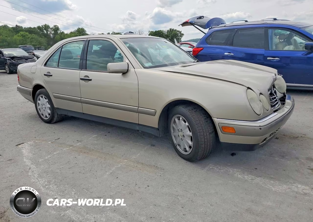 1996 Mercedes-Benz E 320 VIN:WDBJF55FXTJ014515 - 4