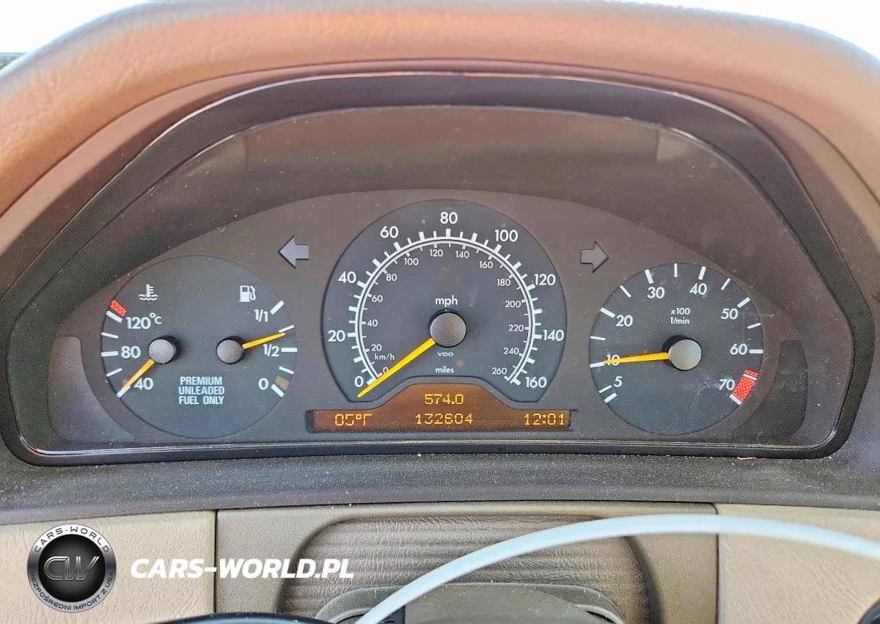 1996 Mercedes-Benz E 320 VIN:WDBJF55FXTJ014515 - 9
