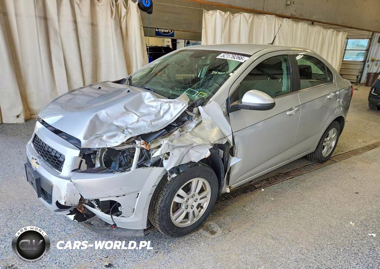 2013 Chevrolet Sonic Lt