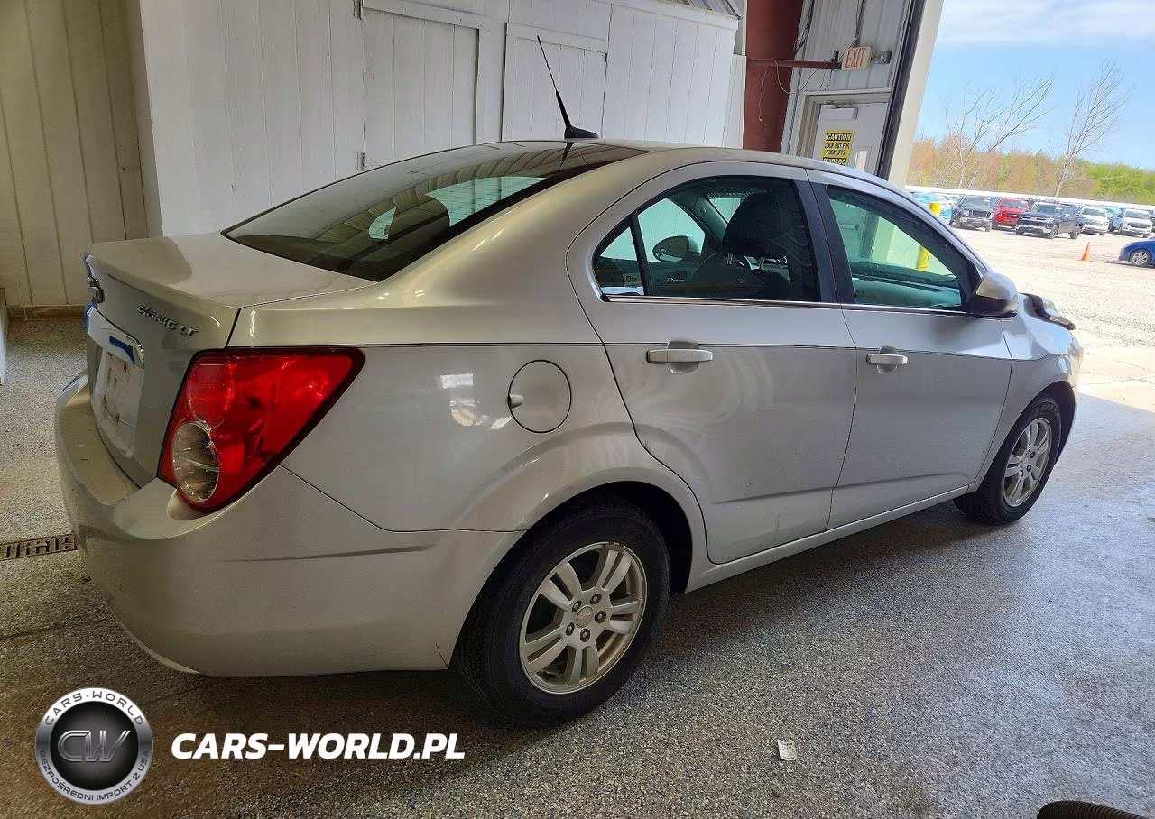 2013 Chevrolet Sonic Lt VIN:1G1JC5SG3D4202986 - 3