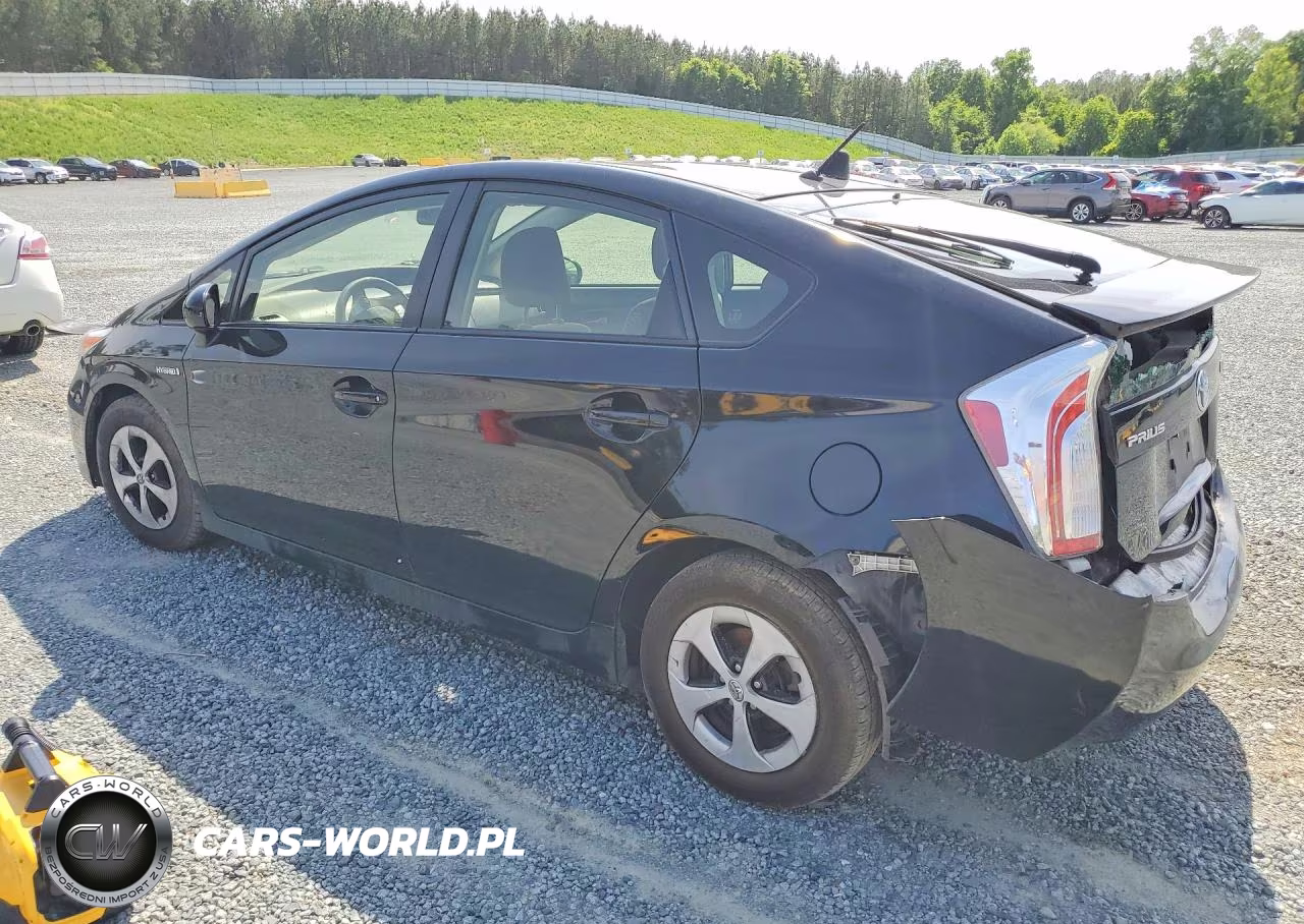 2015 Toyota Prius One VIN:JTDKN3DU5F1910061 - 2